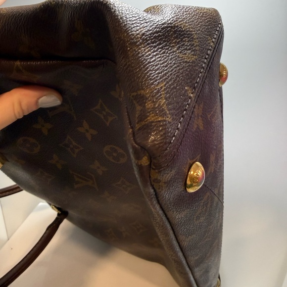 Louis Vuitton Brown Monogram Pallas Shoulder Bag MM - Picture 10 of 16